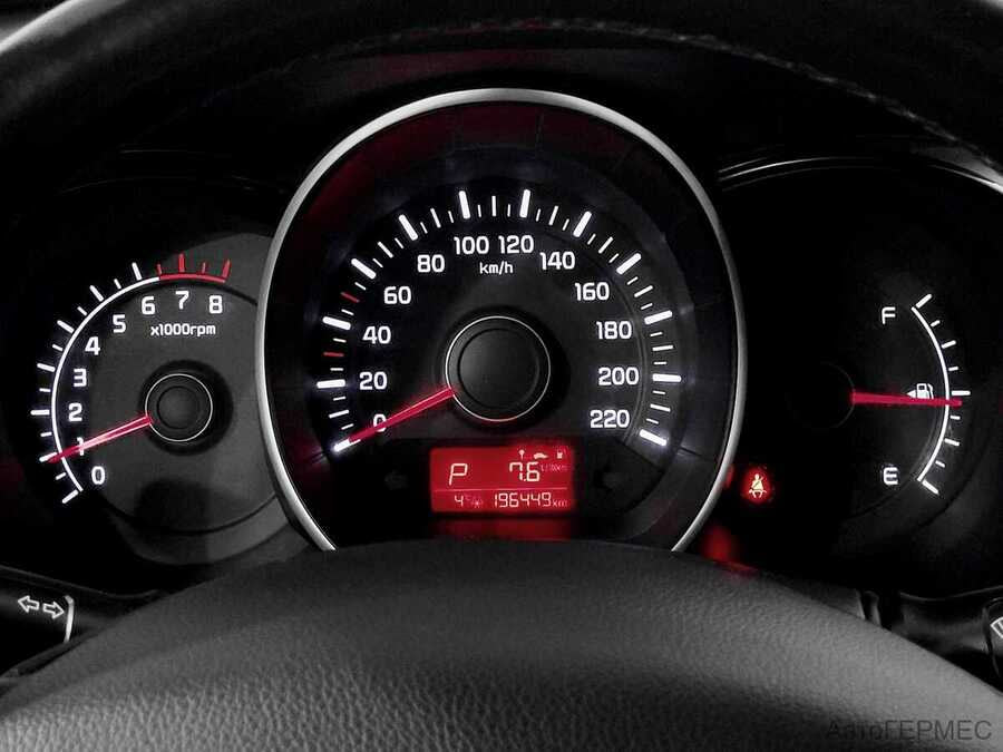 Фото Kia Rio III Рестайлинг с пробегом | №6 Фото Kia Rio III Рестайлинг с пробегом | №6