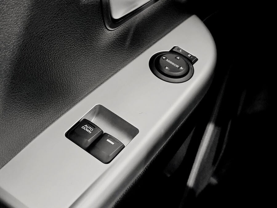 Фото Kia Rio III Рестайлинг с пробегом | №10 Фото Kia Rio III Рестайлинг с пробегом | №10