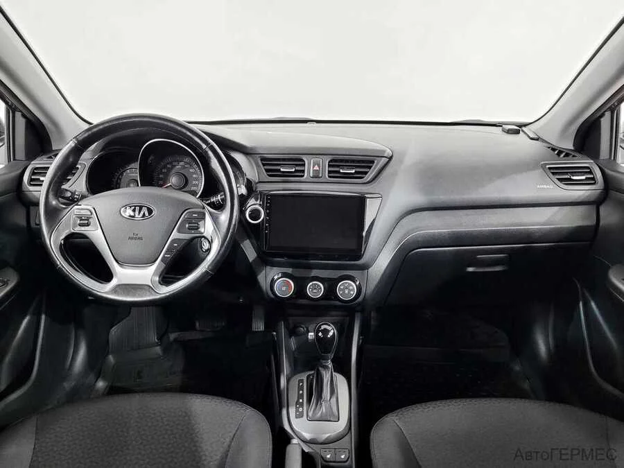 Фото Kia Rio III Рестайлинг с пробегом | №5 Фото Kia Rio III Рестайлинг с пробегом | №5