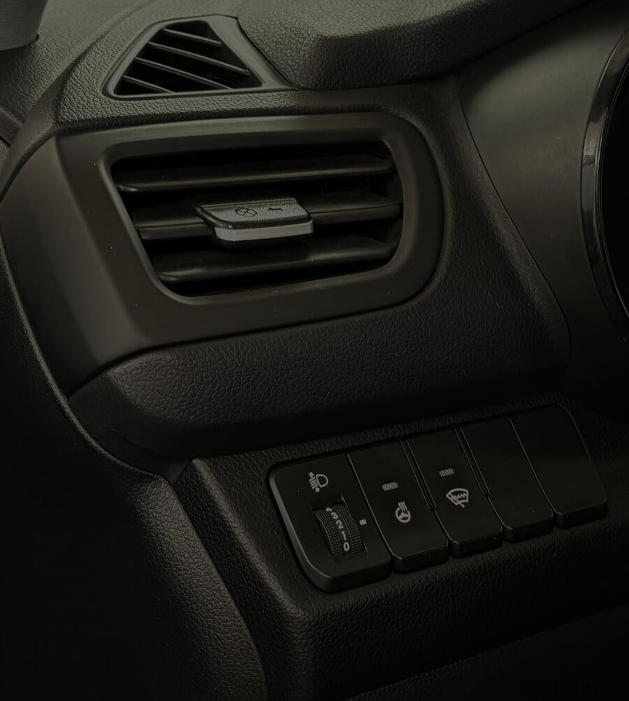 Фото Kia Rio III Рестайлинг с пробегом | №8 Фото Kia Rio III Рестайлинг с пробегом | №8