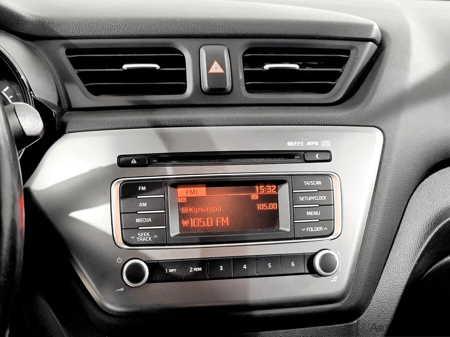 Фото Kia Rio III Рестайлинг с пробегом | №7