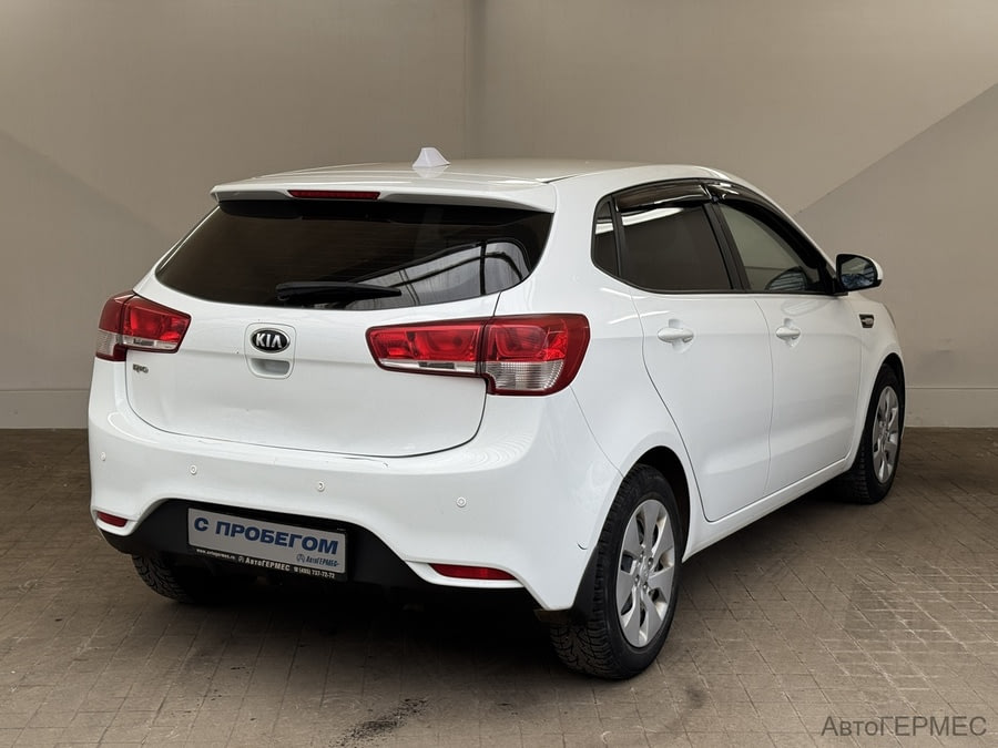 Фото Kia Rio III Рестайлинг с пробегом | №4 Фото Kia Rio III Рестайлинг с пробегом | №4
