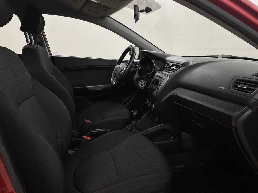 Фото Kia Rio III Рестайлинг с пробегом | №11 Фото Kia Rio III Рестайлинг с пробегом | №11