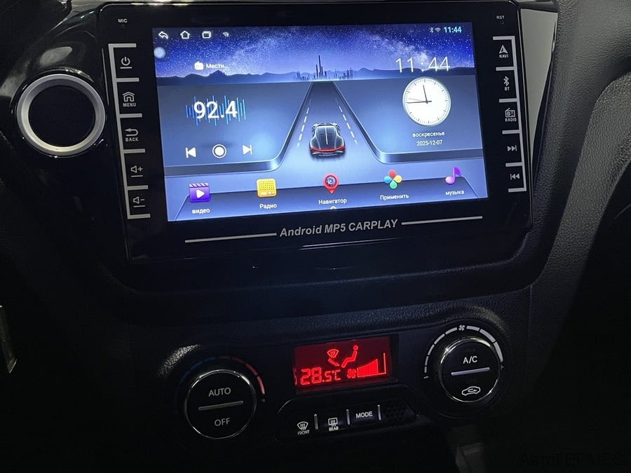 Фото Kia Rio III с пробегом | №7 Фото Kia Rio III с пробегом | №7