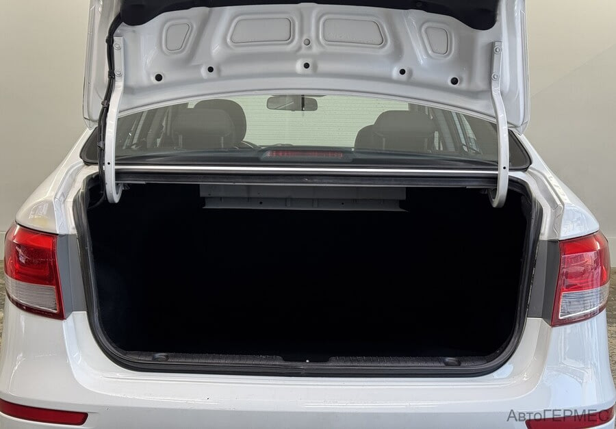 Фото Kia Rio III Рестайлинг с пробегом | №14 Фото Kia Rio III Рестайлинг с пробегом | №14