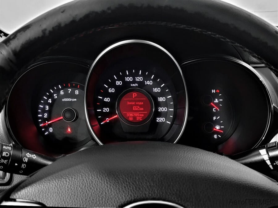 Фото Kia Rio III Рестайлинг с пробегом | №6 Фото Kia Rio III Рестайлинг с пробегом | №6