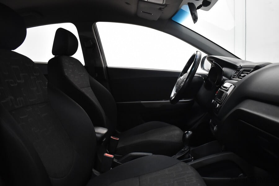 Фото Kia Rio III Рестайлинг с пробегом | №11