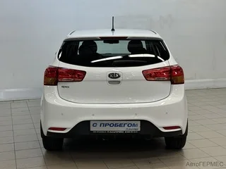 Фото Kia Rio III Рестайлинг с пробегом Фото Kia Rio III Рестайлинг с пробегом