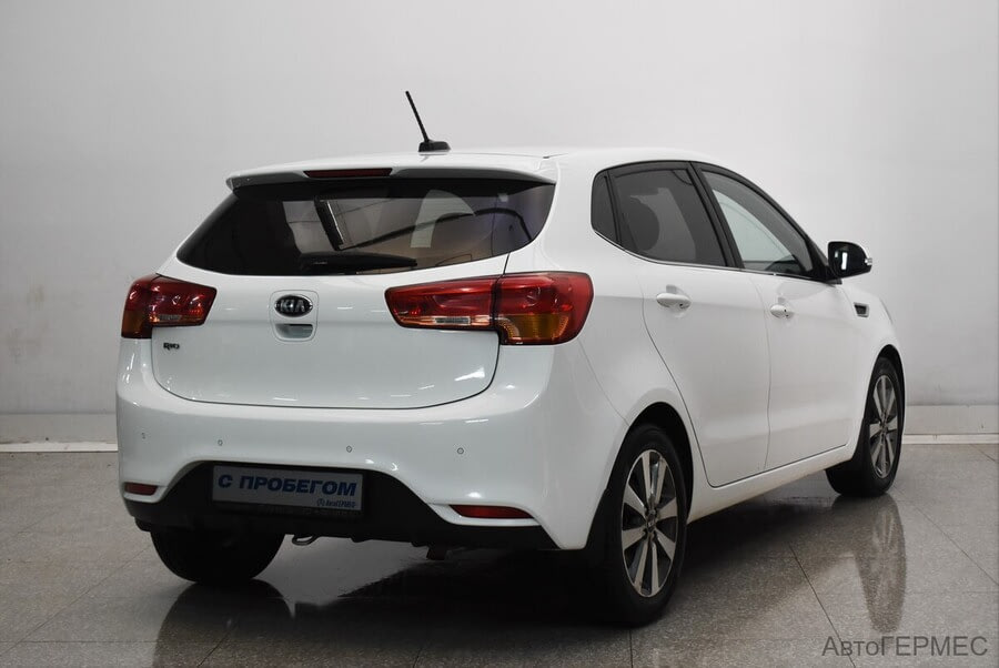 Фото Kia Rio III Рестайлинг с пробегом | №4 Фото Kia Rio III Рестайлинг с пробегом | №4