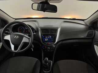 Фото HYUNDAI Solaris I с пробегом