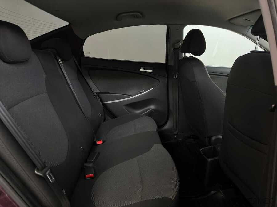 Фото HYUNDAI Solaris I с пробегом | №11