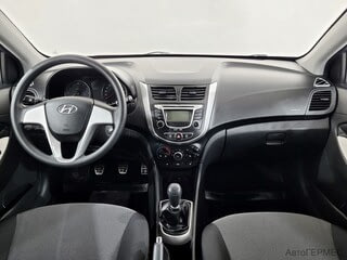Фото HYUNDAI Solaris I с пробегом Фото HYUNDAI Solaris I с пробегом