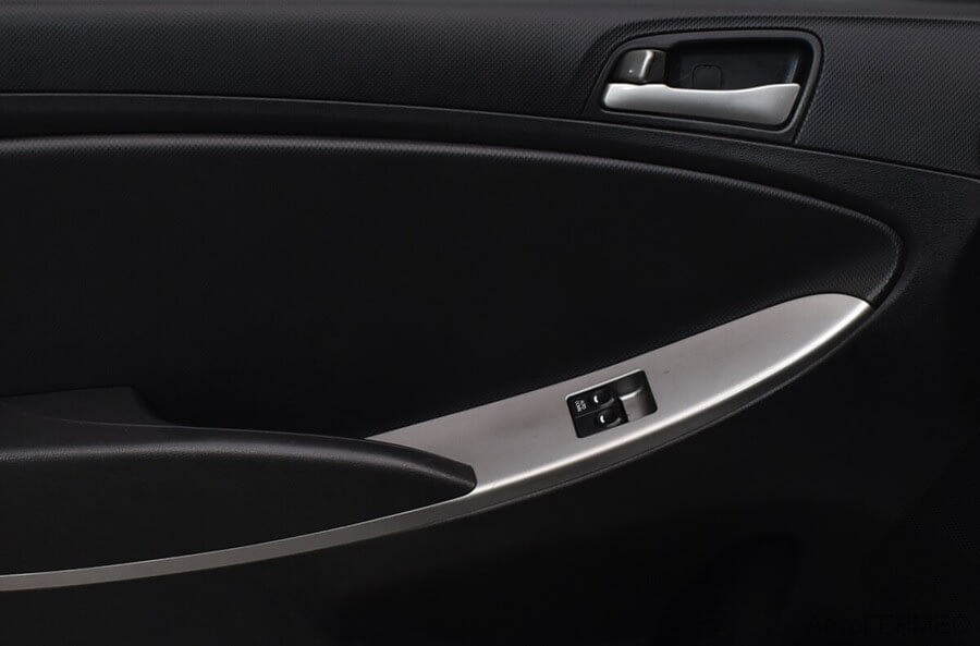 Фото HYUNDAI Solaris I Рестайлинг с пробегом | №9