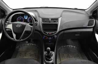 Фото HYUNDAI Solaris I Рестайлинг с пробегом