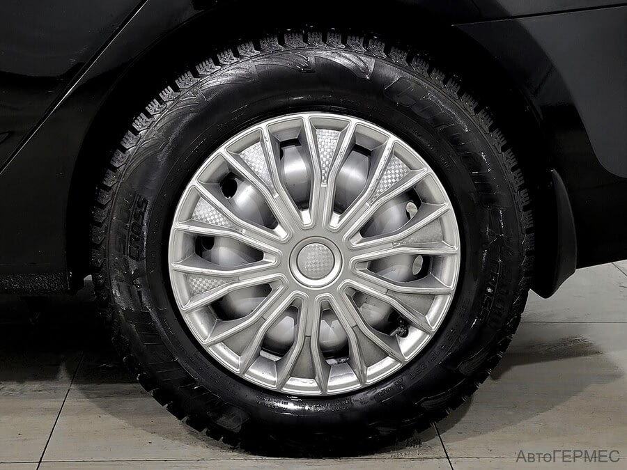 Фото HYUNDAI Solaris I с пробегом | №15