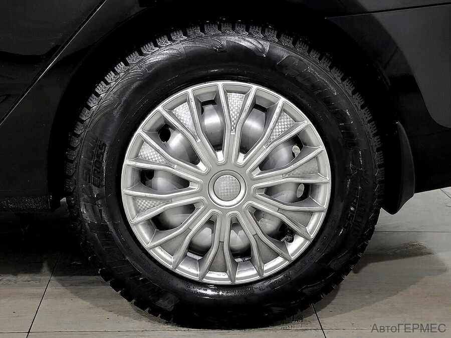 Фото HYUNDAI Solaris I с пробегом | №15