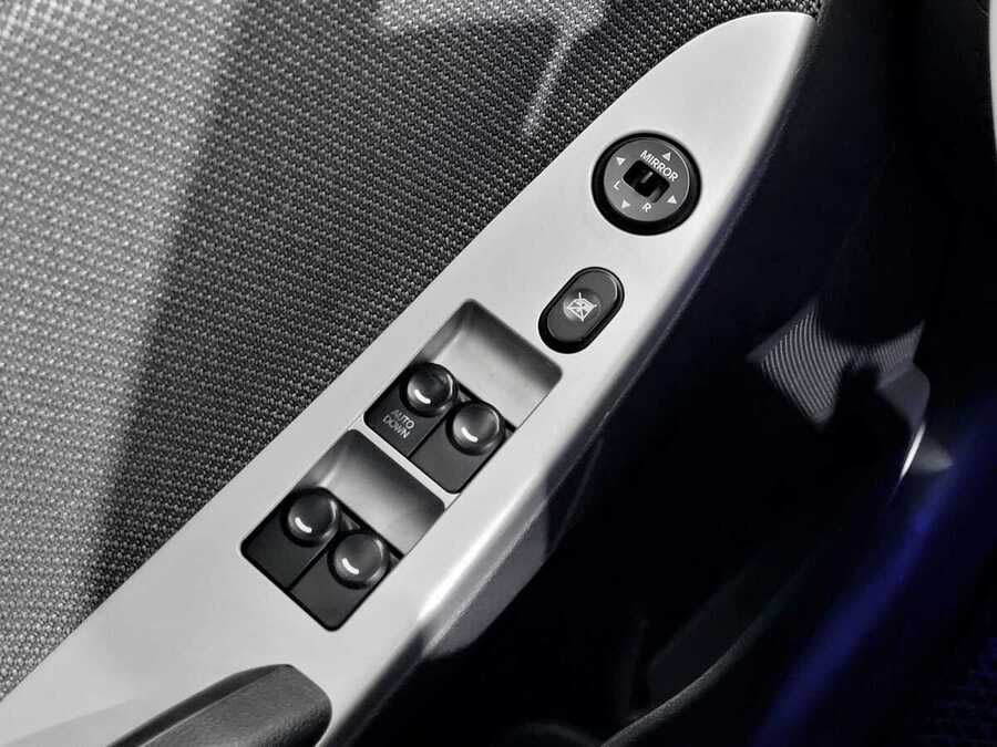 Фото HYUNDAI Solaris I с пробегом | №10