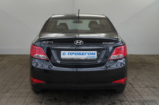 Фото HYUNDAI Solaris I Рестайлинг с пробегом Фото HYUNDAI Solaris I Рестайлинг с пробегом