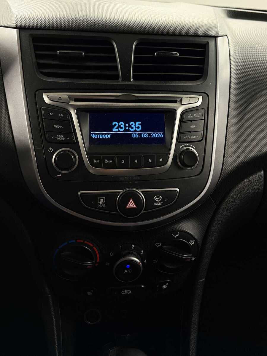 Фото HYUNDAI Solaris I Рестайлинг с пробегом | №7