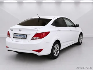 Фото HYUNDAI Solaris I Рестайлинг с пробегом Фото HYUNDAI Solaris I Рестайлинг с пробегом