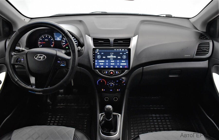 Фото HYUNDAI Solaris I с пробегом | №5