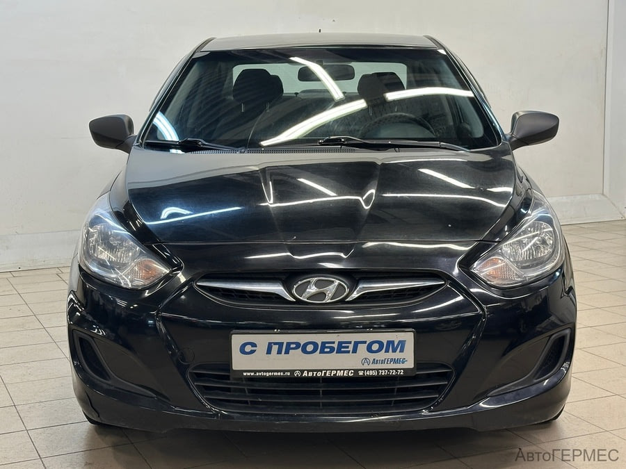 Фото HYUNDAI Solaris I с пробегом | №2