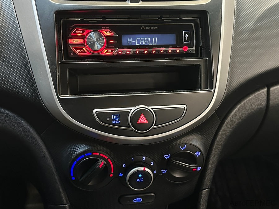 Фото HYUNDAI Solaris I с пробегом | №7