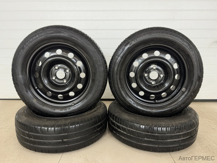 Фото HYUNDAI Solaris I с пробегом | №14 Фото HYUNDAI Solaris I с пробегом | №14