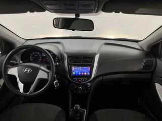 Фото HYUNDAI Solaris I с пробегом