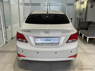 Фото HYUNDAI Solaris I Рестайлинг с пробегом Фото HYUNDAI Solaris I Рестайлинг с пробегом