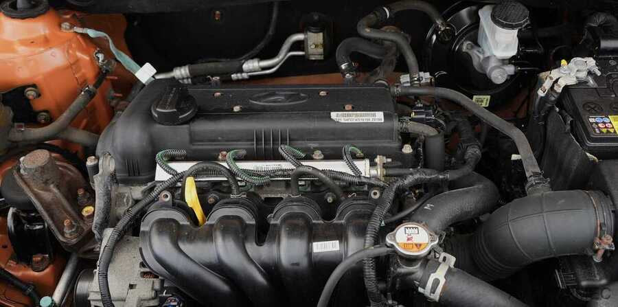 Фото HYUNDAI Solaris I Рестайлинг с пробегом | №15