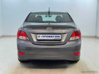 Фото HYUNDAI Solaris I с пробегом Фото HYUNDAI Solaris I с пробегом