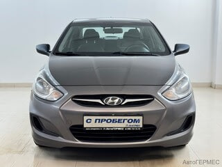 Фото HYUNDAI Solaris I с пробегом Фото HYUNDAI Solaris I с пробегом