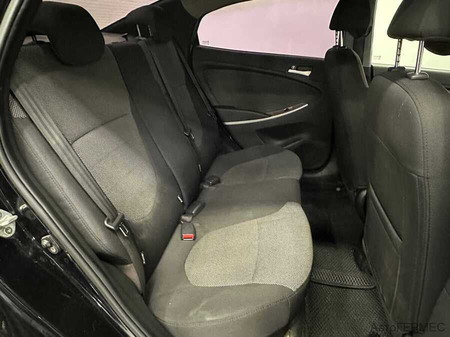 Фото HYUNDAI Solaris I с пробегом | №11