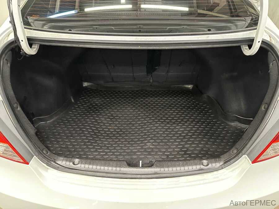 Фото HYUNDAI Solaris I с пробегом | №14 Фото HYUNDAI Solaris I с пробегом | №14