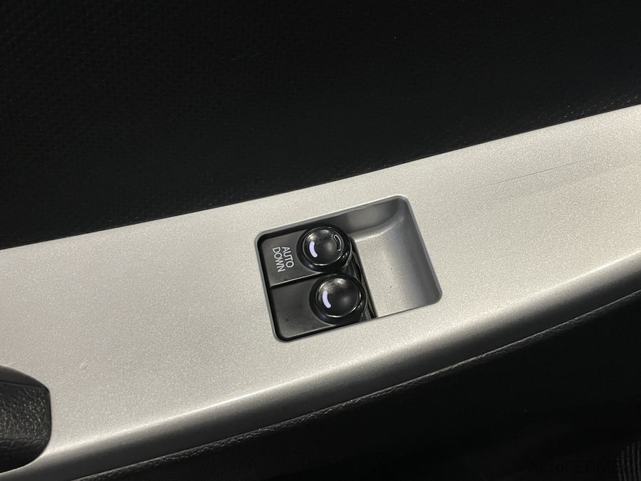 Фото HYUNDAI Solaris I с пробегом | №8