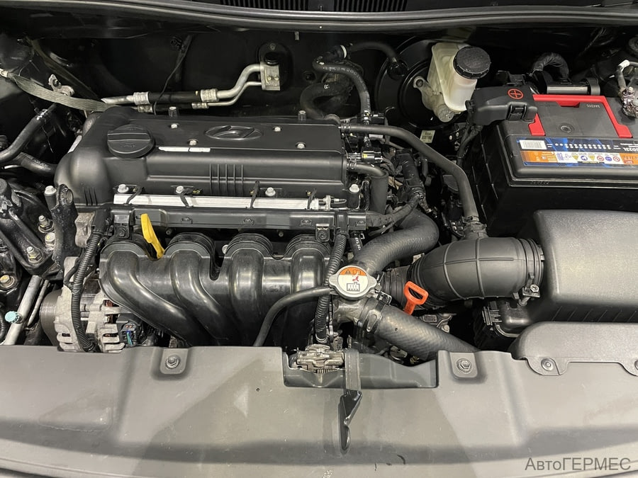 Фото HYUNDAI Solaris I с пробегом | №13