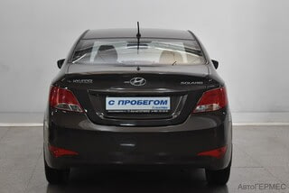 Фото HYUNDAI Solaris I Рестайлинг с пробегом Фото HYUNDAI Solaris I Рестайлинг с пробегом
