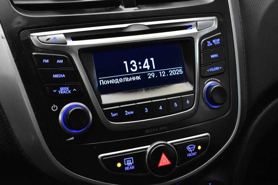 Фото HYUNDAI Solaris I Рестайлинг с пробегом | №8