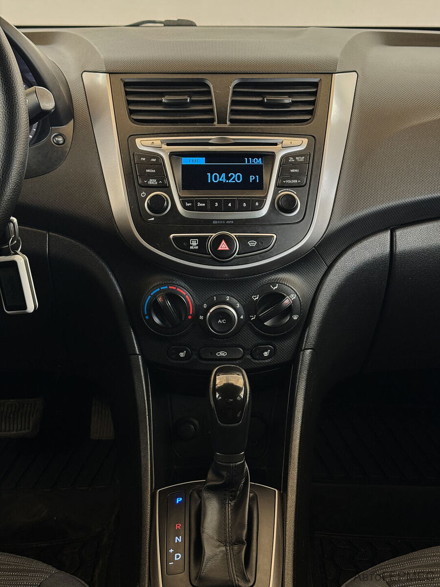 Фото HYUNDAI Solaris I Рестайлинг с пробегом | №7