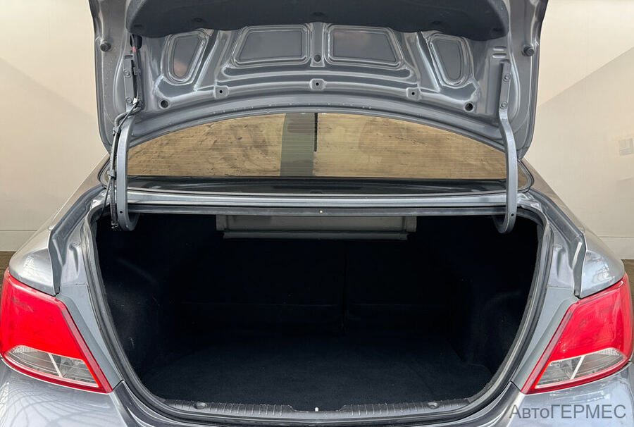 Фото HYUNDAI Solaris I Рестайлинг с пробегом | №13