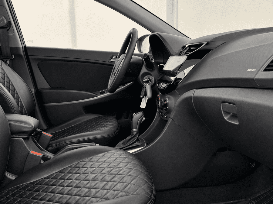 Фото HYUNDAI Solaris I Рестайлинг с пробегом | №11