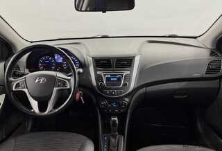 Фото HYUNDAI Solaris I Рестайлинг с пробегом