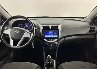 Фото HYUNDAI Solaris Hb с пробегом