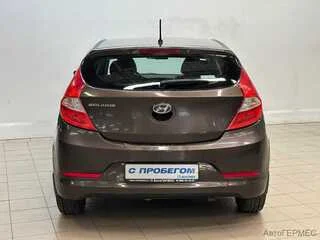 Фото HYUNDAI Solaris I Рестайлинг с пробегом Фото HYUNDAI Solaris I Рестайлинг с пробегом