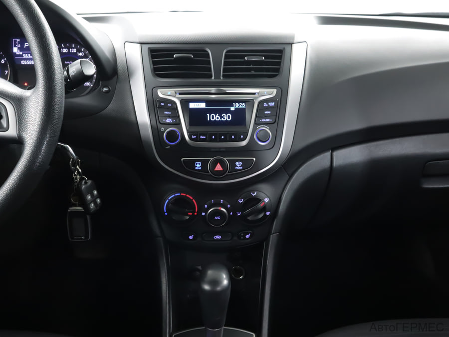 Фото HYUNDAI Solaris I Рестайлинг с пробегом | №7 Фото HYUNDAI Solaris I Рестайлинг с пробегом | №7