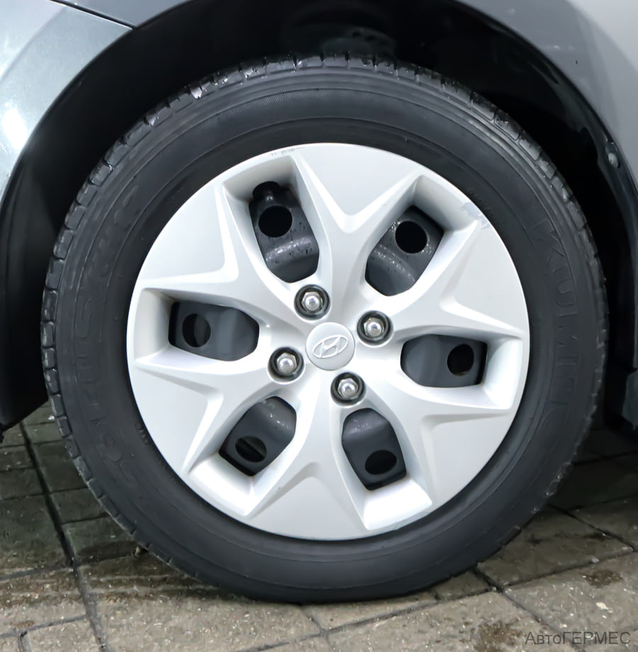 Фото HYUNDAI Solaris I Рестайлинг с пробегом | №15 Фото HYUNDAI Solaris I Рестайлинг с пробегом | №15