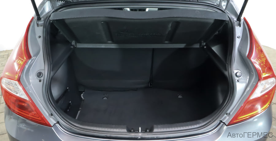 Фото HYUNDAI Solaris I Рестайлинг с пробегом | №13 Фото HYUNDAI Solaris I Рестайлинг с пробегом | №13