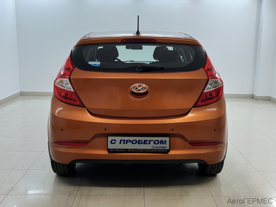 Фото HYUNDAI Solaris I Рестайлинг с пробегом | №3 Фото HYUNDAI Solaris I Рестайлинг с пробегом | №3
