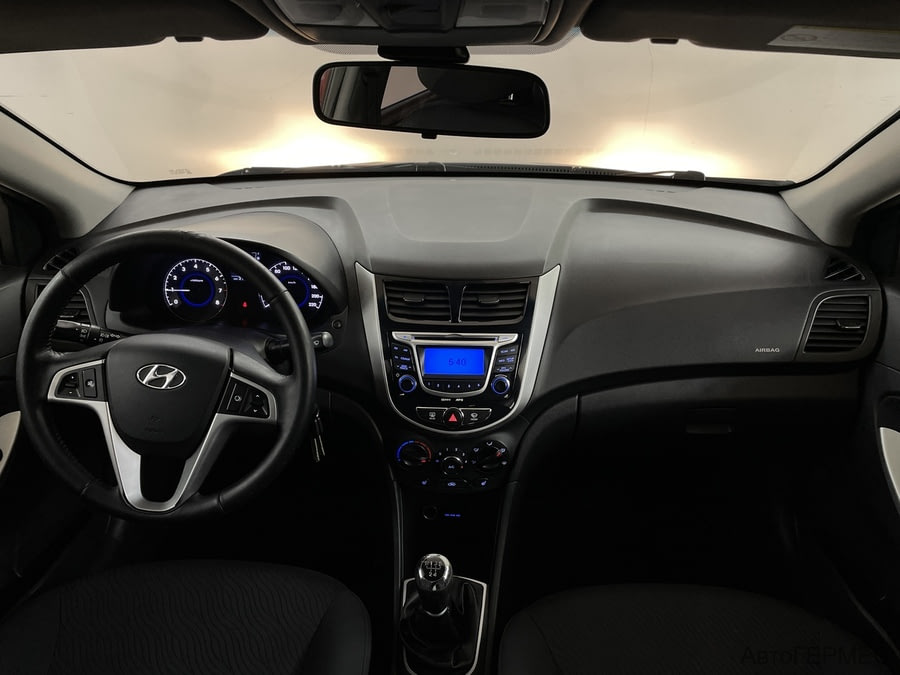 Фото HYUNDAI Solaris I с пробегом | №5 Фото HYUNDAI Solaris I с пробегом | №5